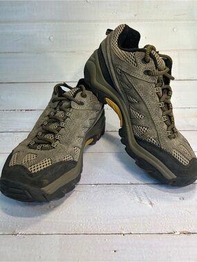 Merrell Women's Size 8 Mesa Ventilator Walnut Performance Hiking Trail Shoes